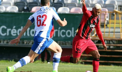 El panameo Aguilar da victoria al SC Olhanense