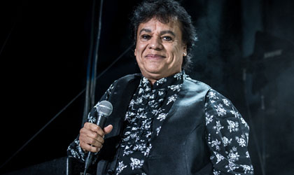 Juan Gabriel don esperma en vida y tiene dos hijas gemelas