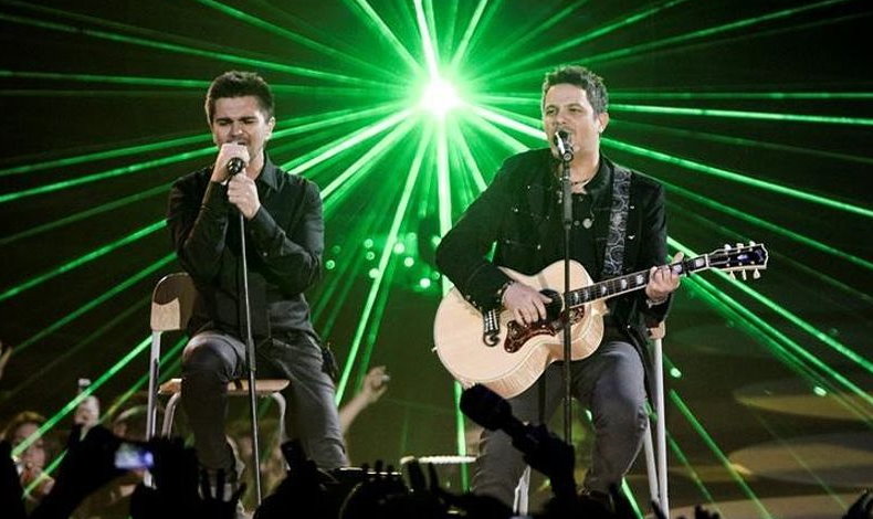Juanes y Sanz ofrecieron concierto desde Miami para el mundo por el COVID-19