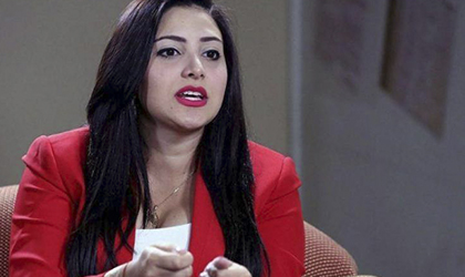 Katleen Levy sale en su propia defensa