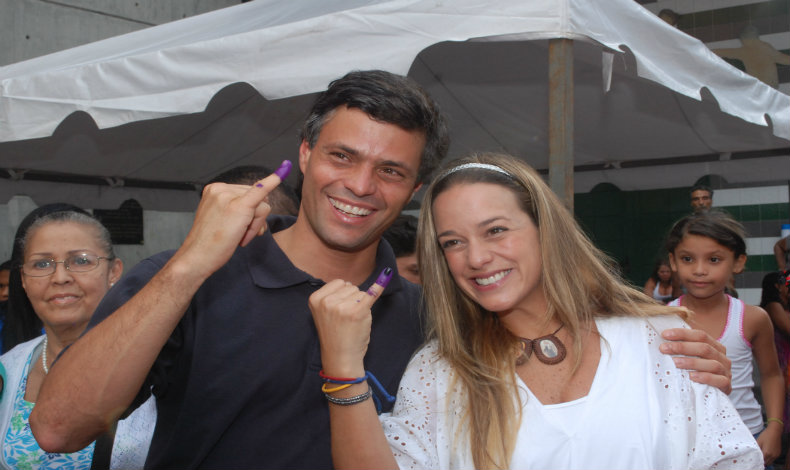 FOTO: Venezolanos se disfrazan de lderes polticos de Oposicin en Halloween