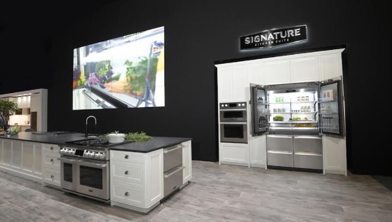 El refrigerador SIGNATURE KITCHEN SUITE de LG es una muestra de innovaciones en almacenamiento de alimentos