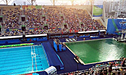 La piscina de Rio 2016 es Verde  y eso es una buena noticia para las atletas