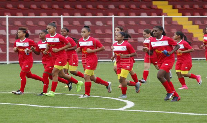 La preparacin de la seleccin de ftbol femenina de Panam no la detiene nada ni nadie