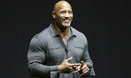 Dwayne Johnson revela su imagen como Luke Hobbs en la saga Rpido y Furioso 8