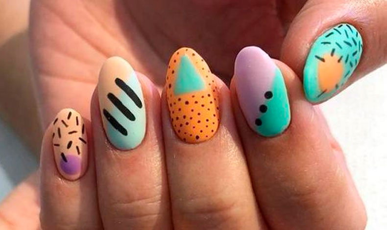 La tendencia de manicura con pruebas de embarazo