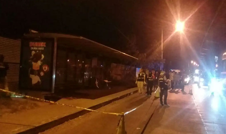 En una parada de buses fue hallado un cuerpo sin vida