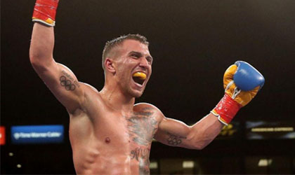 Lomachenko supera a Walters sobre el cuadriltero