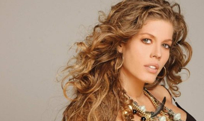 Lorna Cepeda, est� en Panam� para iniciar con �Donaire y Esplendor�