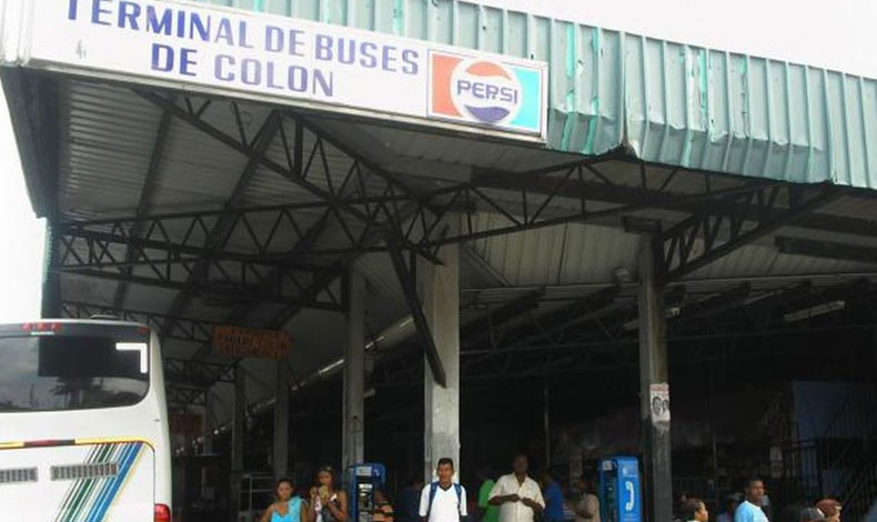 Transportistas preocupados por la llegada de Metrobus a Coln