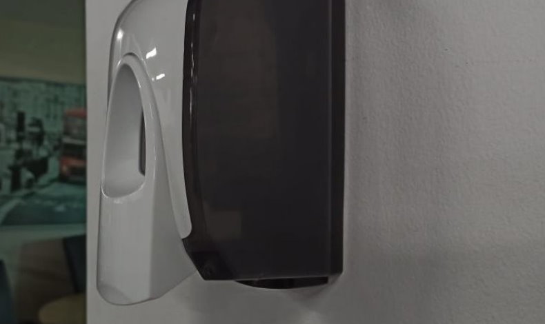 Mi Bus colocar dispensadores de gel alcoholado en las zonas pagas