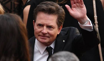 Michael J. Fox, entreg una donacin a un neurocientfico chileno