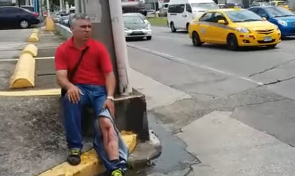 Motorizado resulta herido en un choque