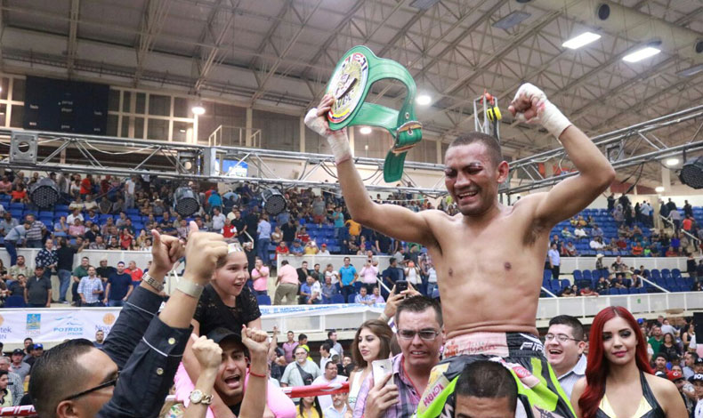 Panameo Nica Concepcin pierde combate contra El Magnfico Daz