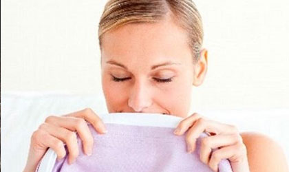 Aprenderás a eliminar el mal olor de tu ropa con estos trucos