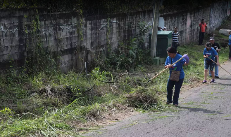 Realizan operativo de limpieza en el corregimiento de Jos Domingo Espinar