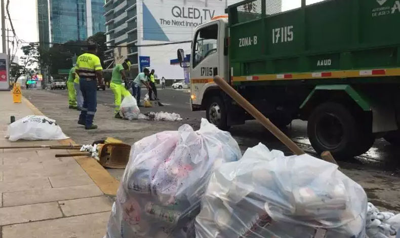 Realizan operativo de limpieza luego de la celebracin