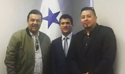 Osvaldo Ayala se encuentra con el Embajador de Panam en Ottawa, Canad