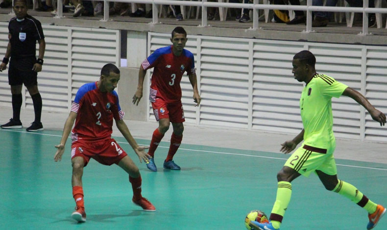 Panam pierde en el ftsal contra Venezuela
