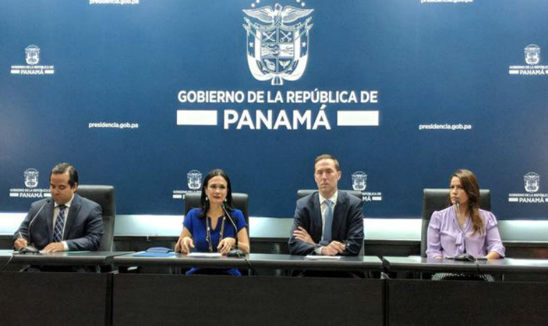 Panam llama a consulta a embajador en Venezuela