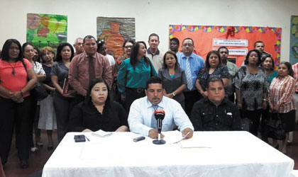 Maestros del colegio Jos Antonio Remn Cantera se van a huelga a partir del lunes
