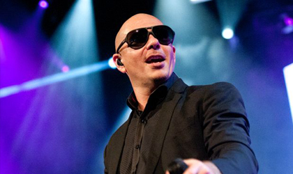 Pitbull y Becky G cantar�n el tema oficial de la Copa America