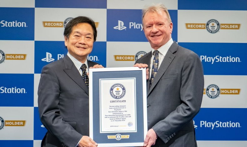 PlayStation recibe obtiene el Rcord Guinness a la consola domestica ms vendida
