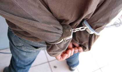 Fue detenido sujeto extranjero que entr a la casa del embajador