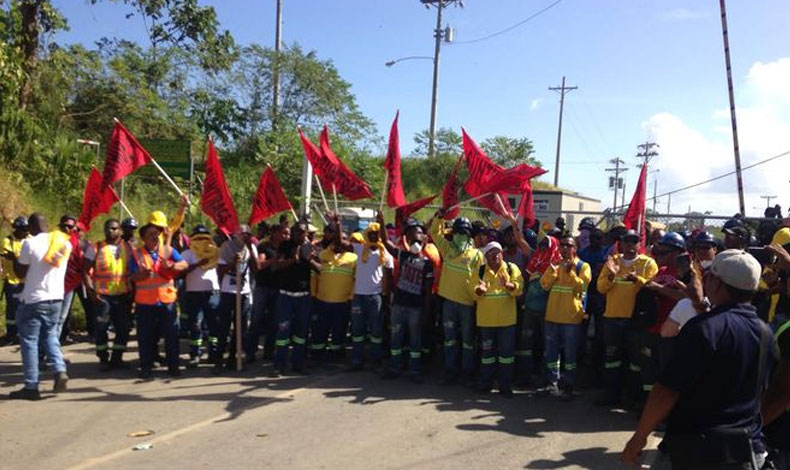 Trabajadores protestan por faltas de pago
