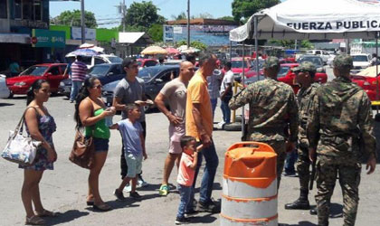 Refuerzan puntos de control en la frontera