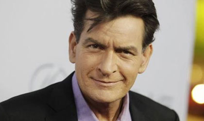Polica aduanera registr el avin privado del actor Charlie Sheen