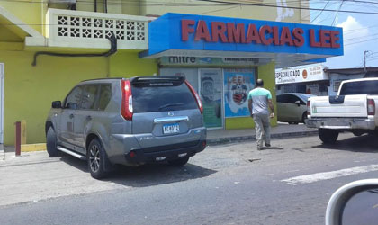 Ladrones visitan farmacia en La Chorrera