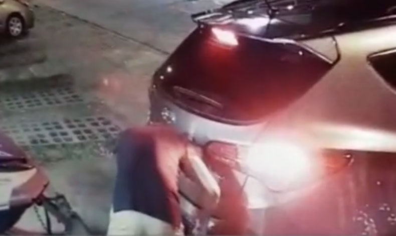 Ladrones se llevan par de motos de una casa en la Urbanizacin Los ngeles