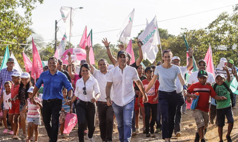 Rmulo Roux realiz gira por el distrito de Chiriqu