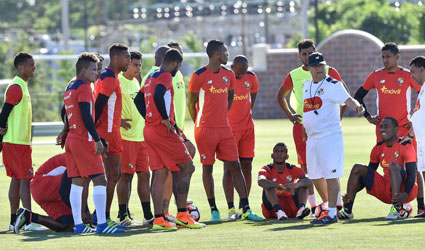 Seleccin Nacional de ftbol iniciar entrenamientos de cara a partidos de eliminatorias al mundial