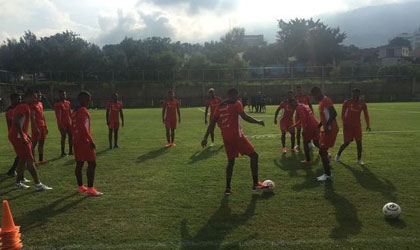 Continan los trabajos de la Seleccin en suelo salvadoreo