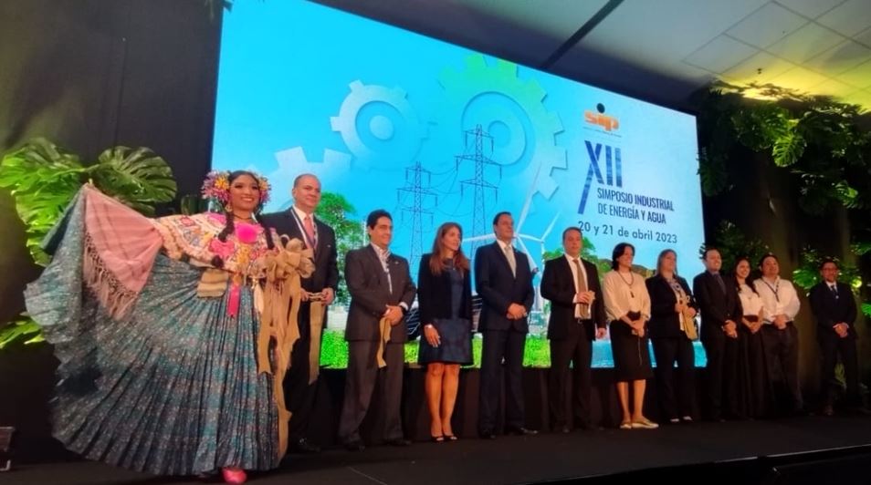 Cobre Panam apoya Simposio Industrial de Energa y Agua del SIP