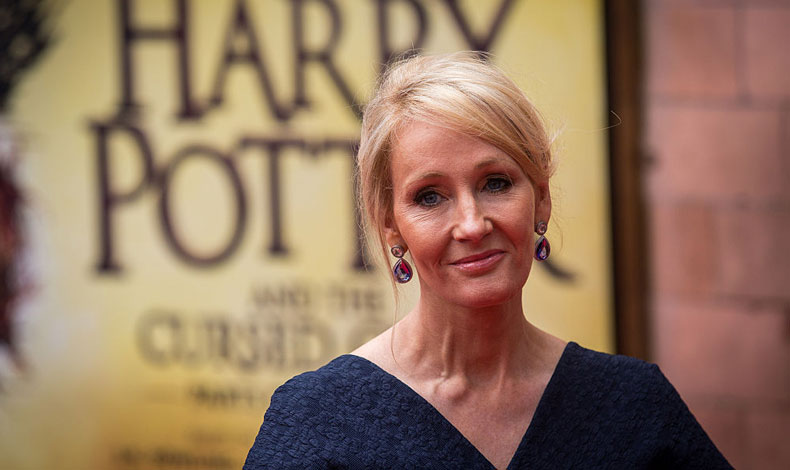 Dan a conocer cul fue la primera sinopsis de la pelcula Harry Potter y la Piedra Filosofal