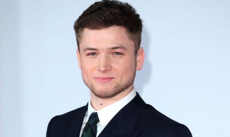 Taron Egerton podra protagonizar una biopic de Elton John