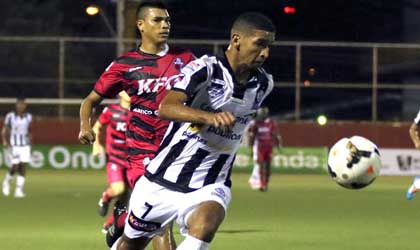 Tauro FC aseguró un puesto en las semifinales