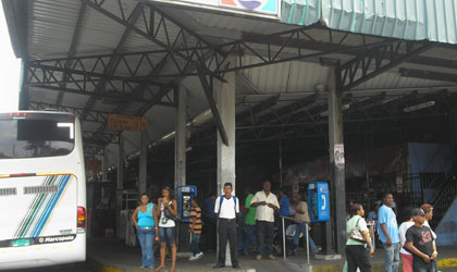 Exigen la construcci�n de una nueva terminal de pasajeros