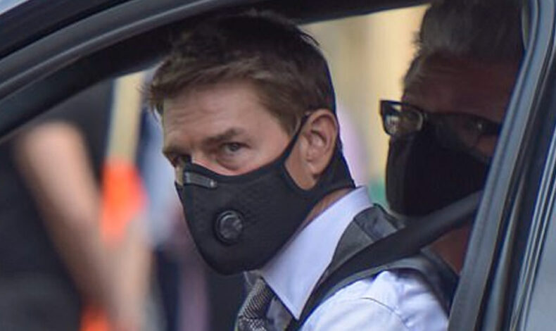 Tom Cruise con Cubre boca en rodaje de Misin Imposible 7 en Roma