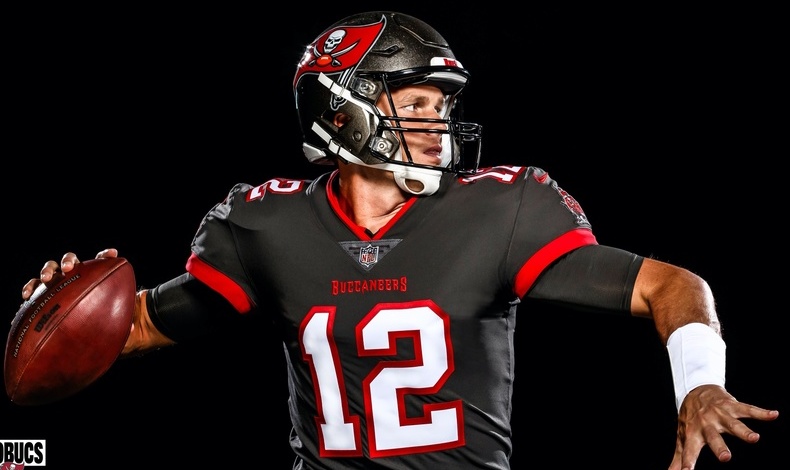 Buccaneers lanzan su primer promocional con Tom Brady