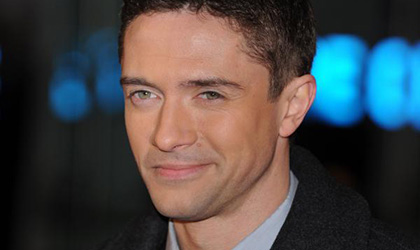 Topher Grace se suma al reparto de 'Under The Silver Lake' con  Andrew Garfield y Dakota Johnson