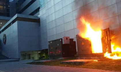 Desalojo en pleno de la Asamblea tras explosin de un transformador