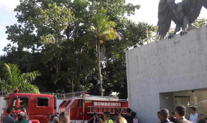Un incendio en el centro de entrenamiento de Flamengo dej 10 muertos
