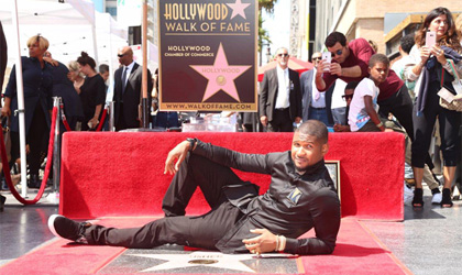 Usher dice presente en el Paseo de la Fama de Hollywood