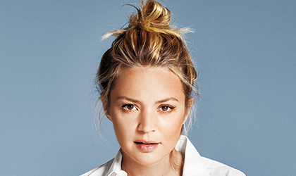 Virginie Efira ser una monja lesbiana en Blessed Virgin