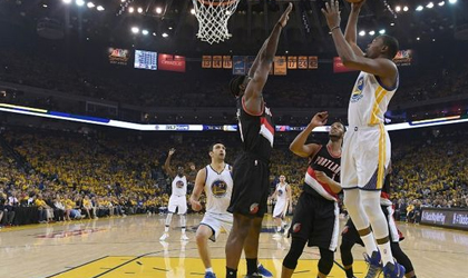 Warriors se llevan el primero de la serie frente a Portland