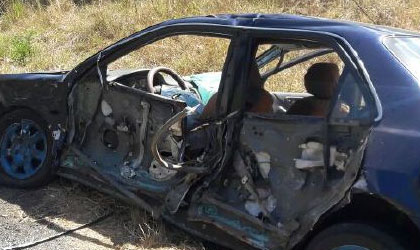 Accidente de trnsito entre auto tipo sedn y camin repartidor de cerveza